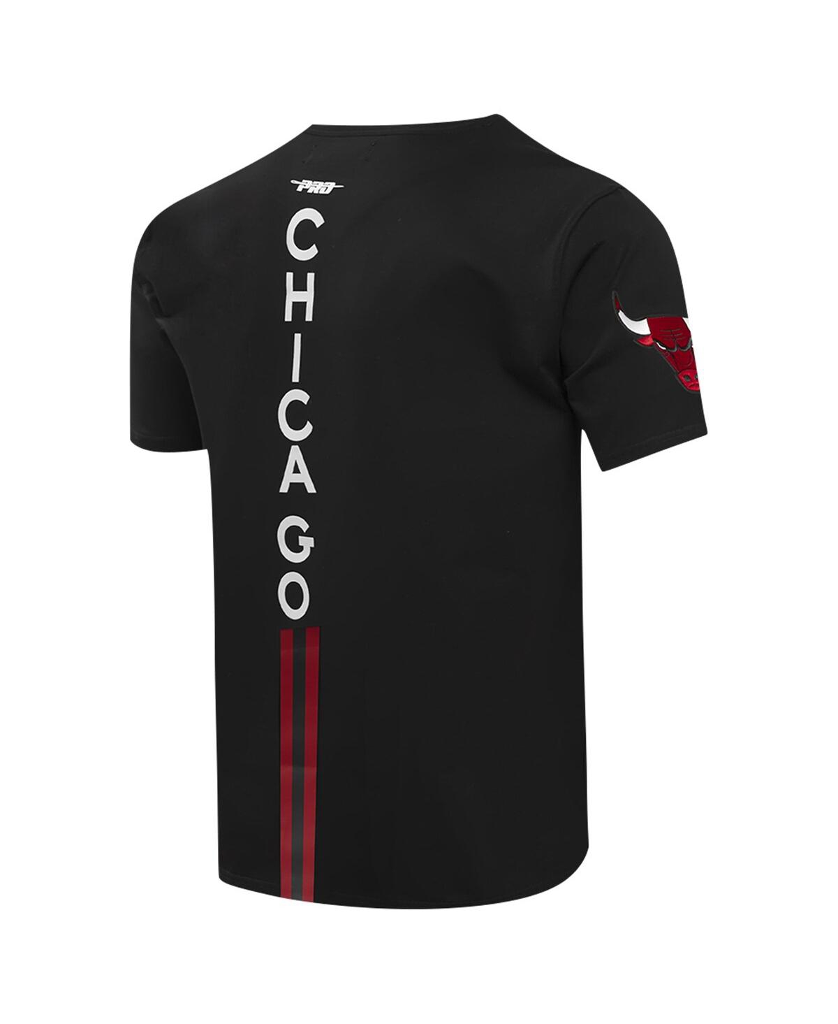 Shop Pro Standard Men's  Black Chicago Bulls T-shirt