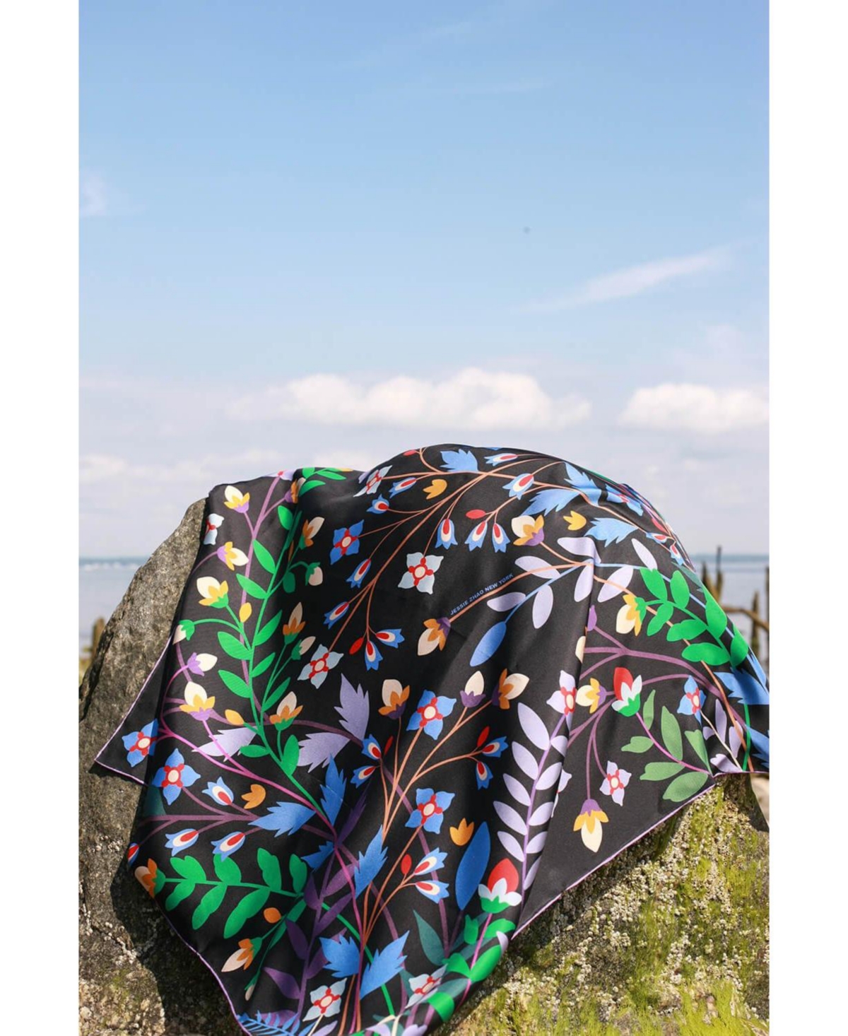 Jessie Zhao New York Double Sided Silk Scarf Of Night Garden - Black and purple