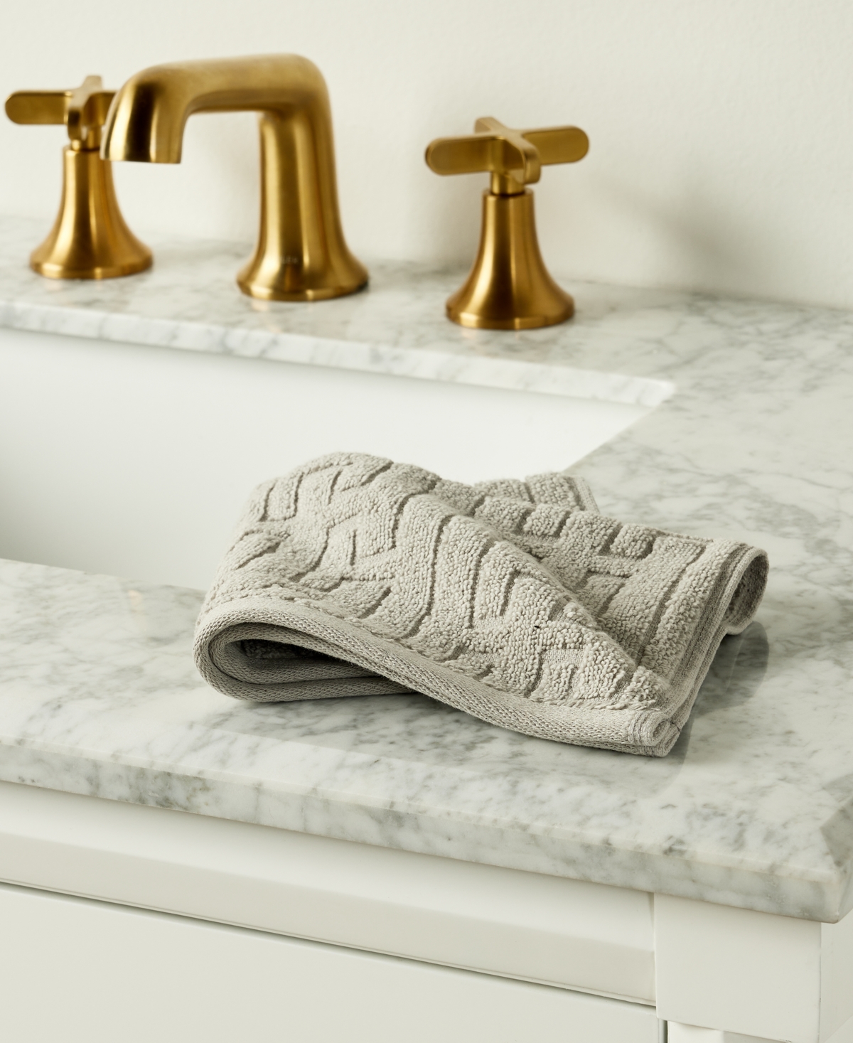 HOTEL COLLECTION SCULPTED CHAIN-LINK WASH TOWEL, 13" X 13", EXCLUSIVELY AT MACY'S 