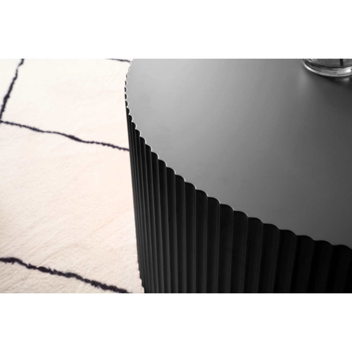 Streamdale Furniture Sleek And Modern Round Coffee Table With Eye-Catching Relief Design, Black