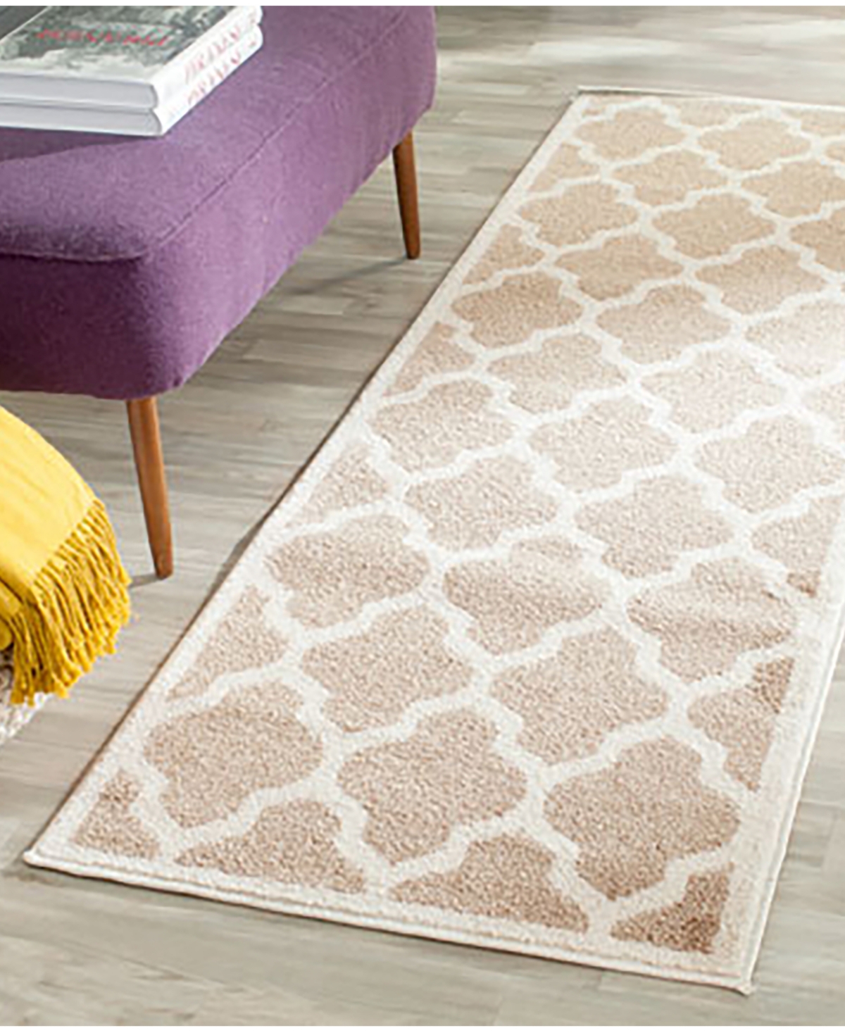 Safavieh Amherst AMT420 Area Rug -Beige