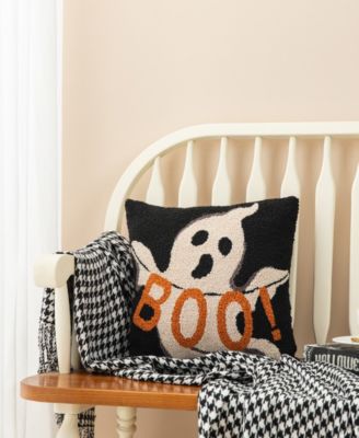 14"H Hooked Halloween Ghost "BOO" Pillow