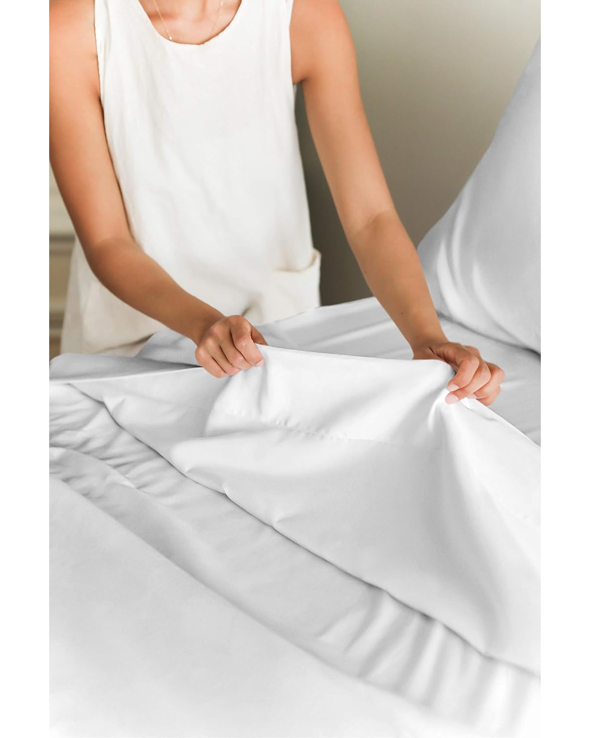 Cgk Unlimited 4 Piece Deep Pocket Cooling Sheet Set Rayon from Bamboo -