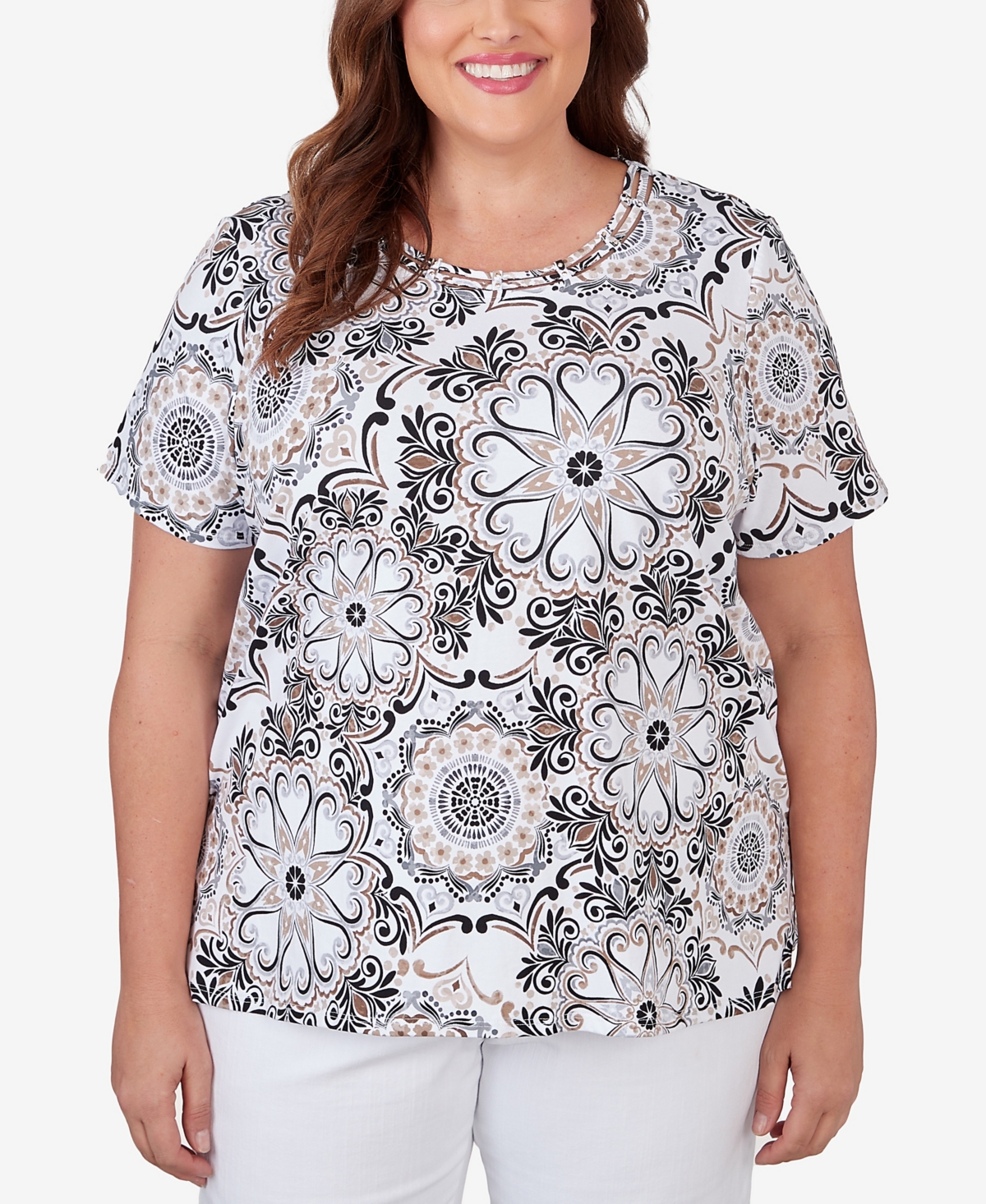 Alfred Dunner Plus Size Geo Medallion Short Sleeve Crew Neck Tee In Black,tan