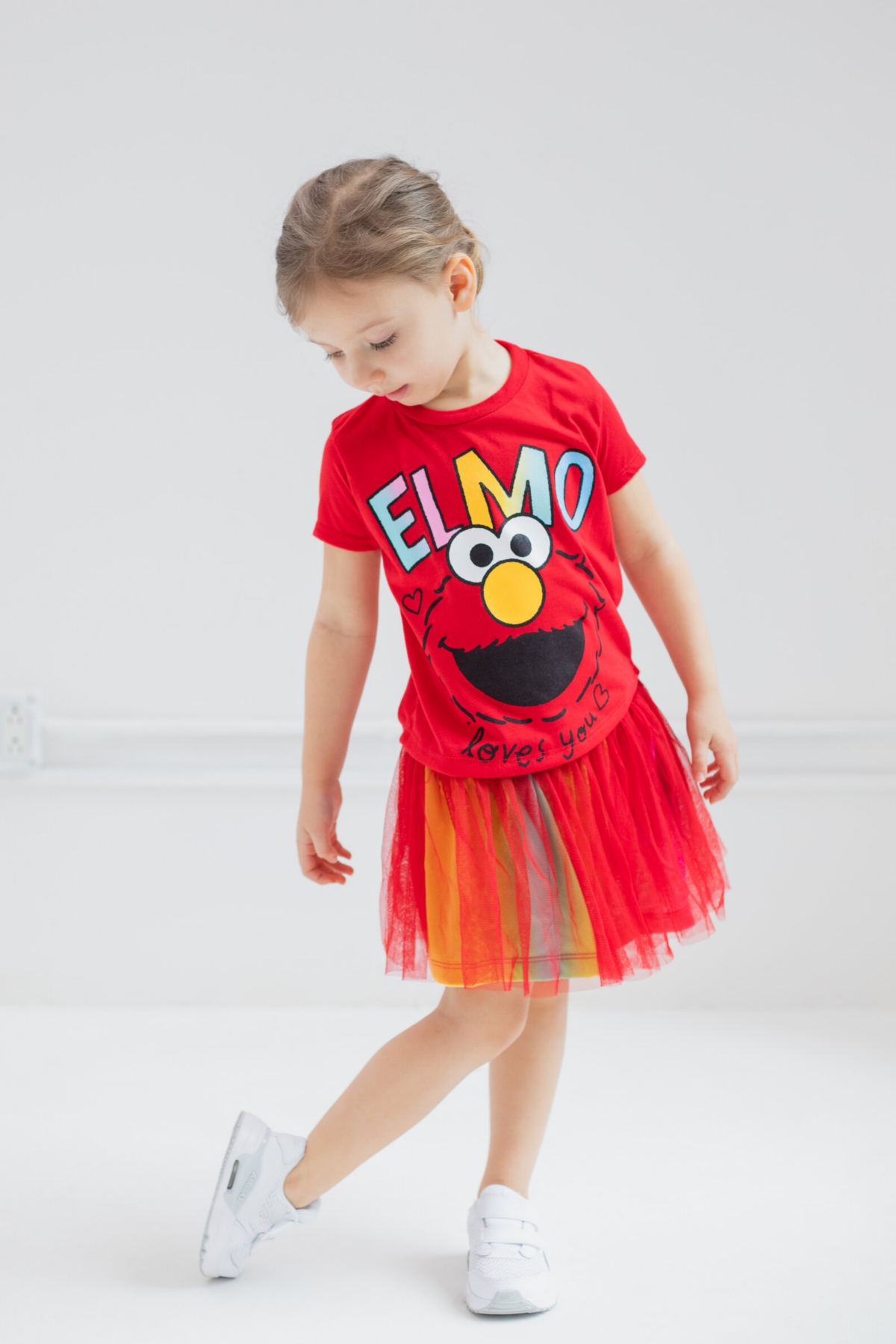 Sesame Street Baby Girls Elmo Graphic T-Shirt Mesh Skirt and Scrunchie 3 Piece Outfit SetRainbow -rainbow