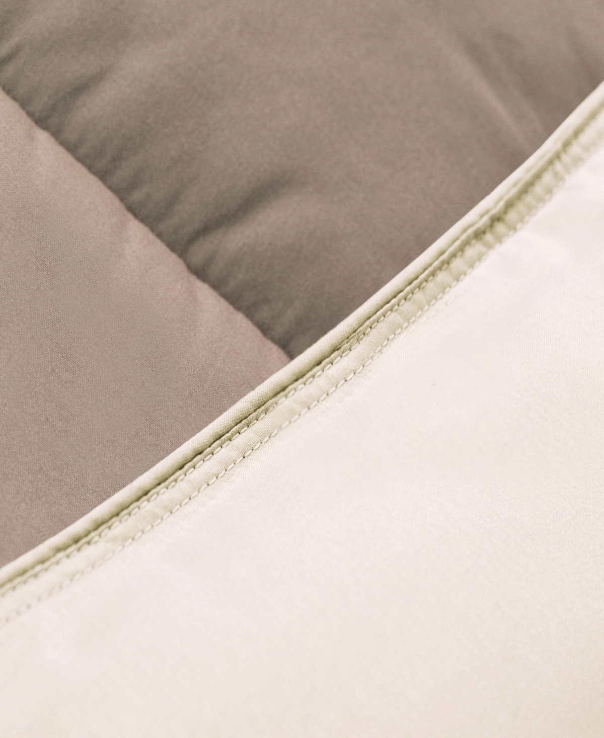 Superior All Season Reversible Comforter, California King