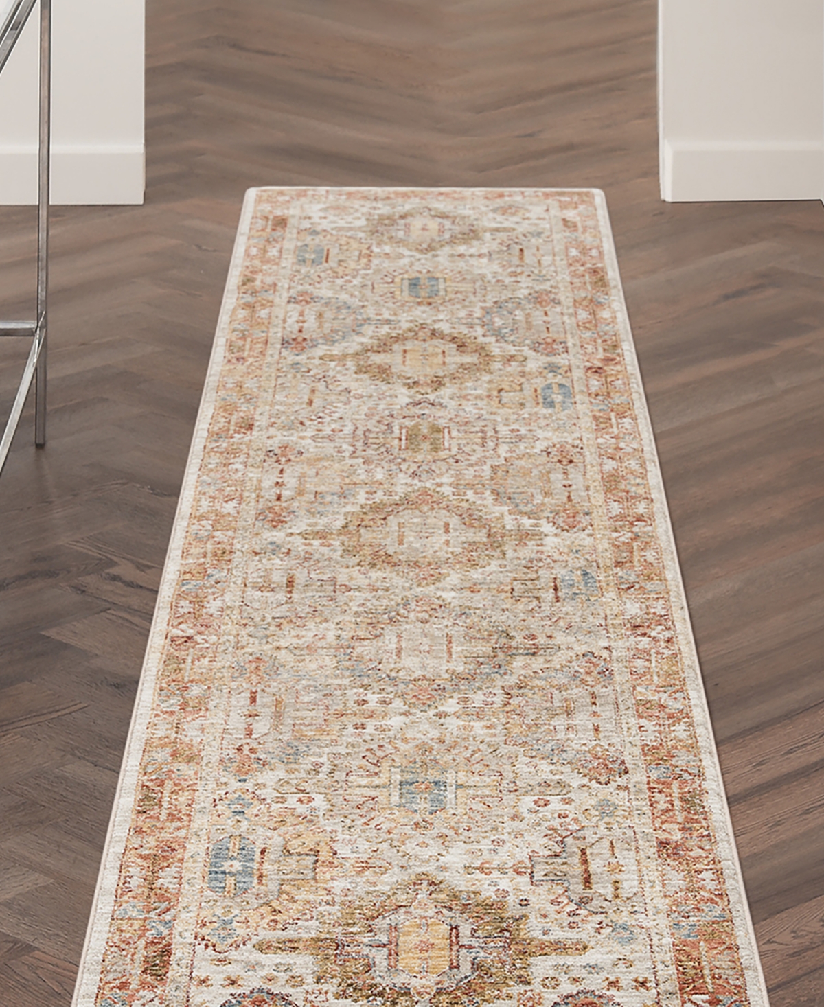 Shop Km Home Sahar Shr01 2'3x10'2 Runner Area Rug In Ivory