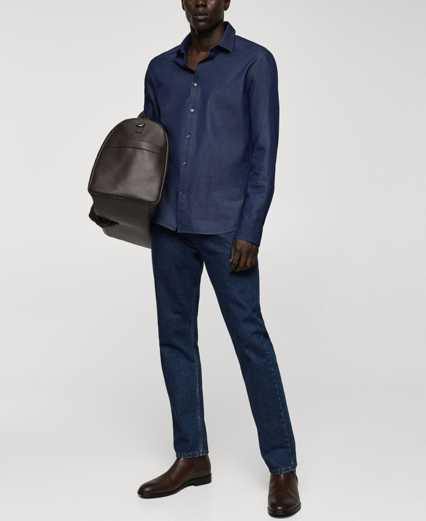 Мужская рубашка Mango Regular-Fit Cotton Chambray, цвет: Тёмный синий — фото 8