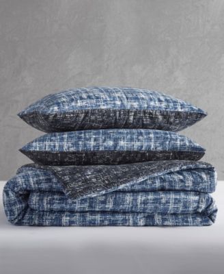 Maca Reversible 3-Pc. Duvet Cover Set, Full/Queen