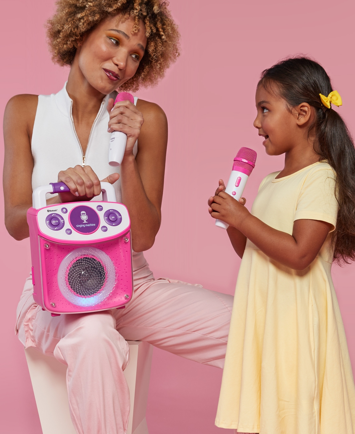 Singing Machine , Sparkle Portable Karaoke Machine With 2 Wireless Microphone In Pink