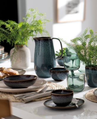 Lave Pitcher, 54 oz.