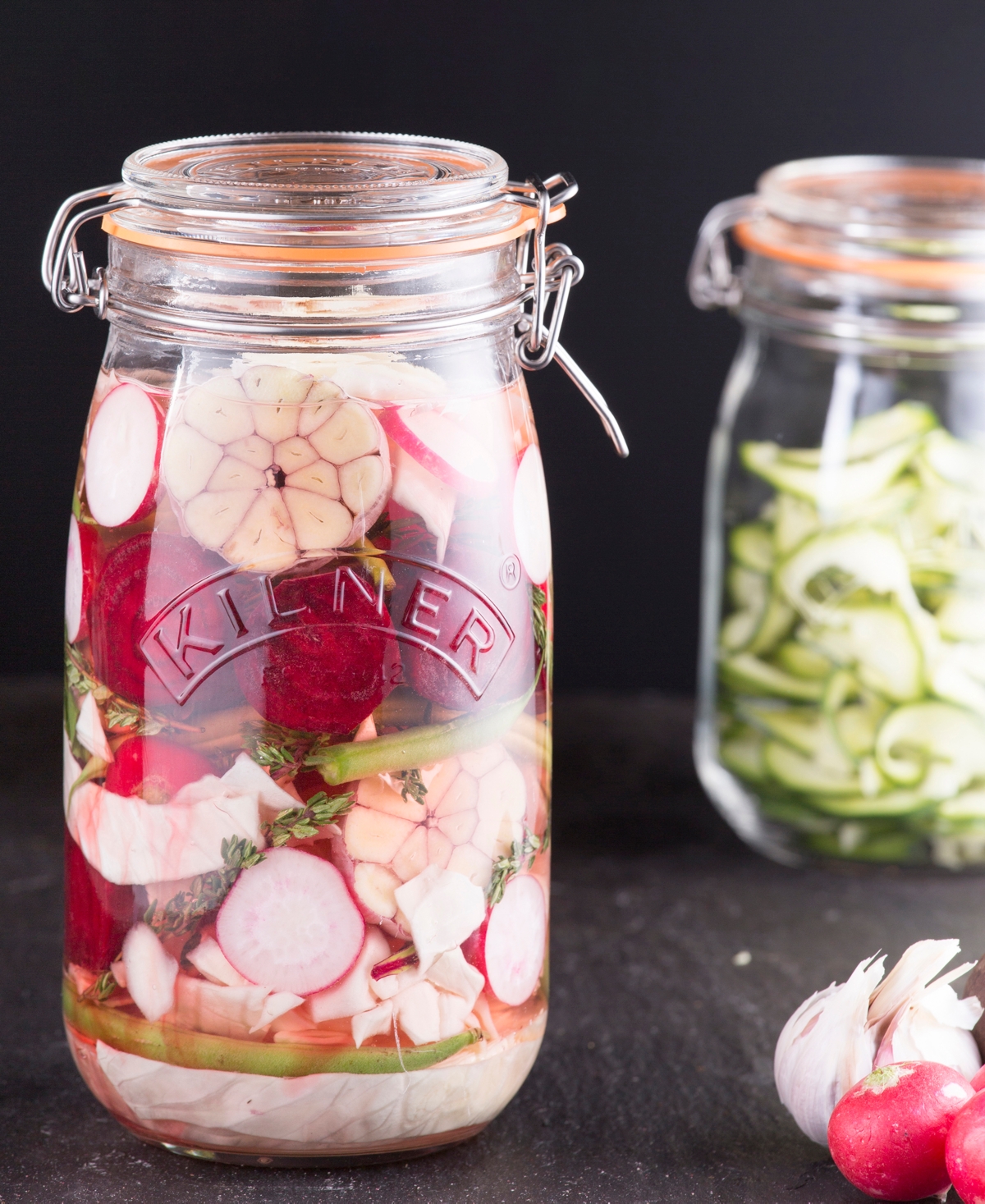 Kilner Set Of 4 Square Clip Top Jars In Clear