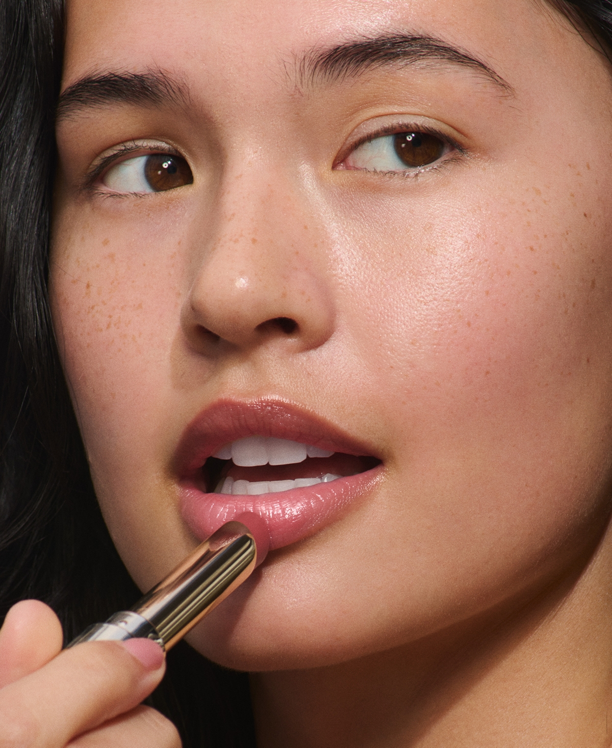 Clarins Hydrating Peptide & Plumping Lip Oil Balm In Pink