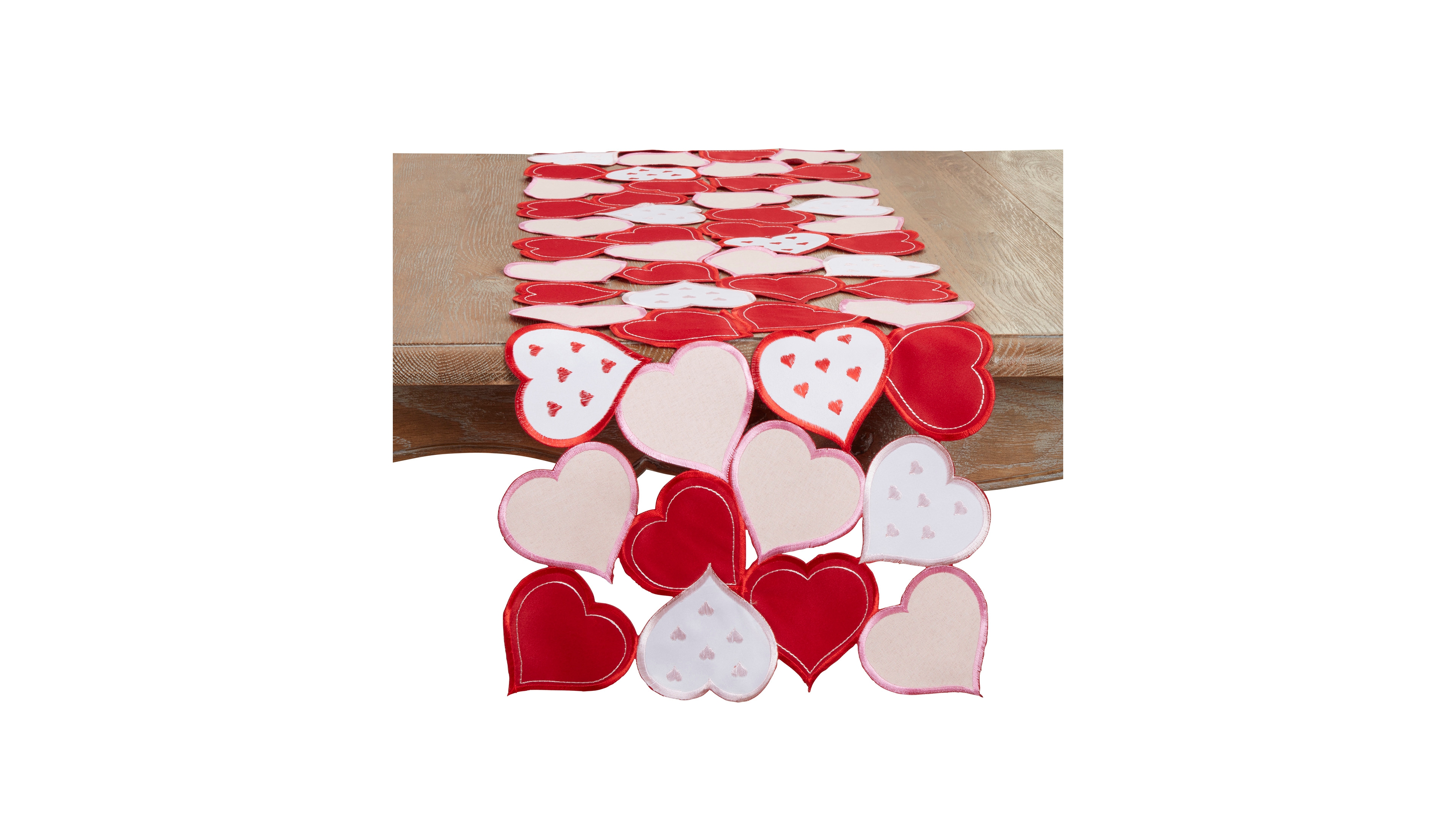 Saro Lifestyle Romantic Hearts Cutout Table Runner, 16"x72"