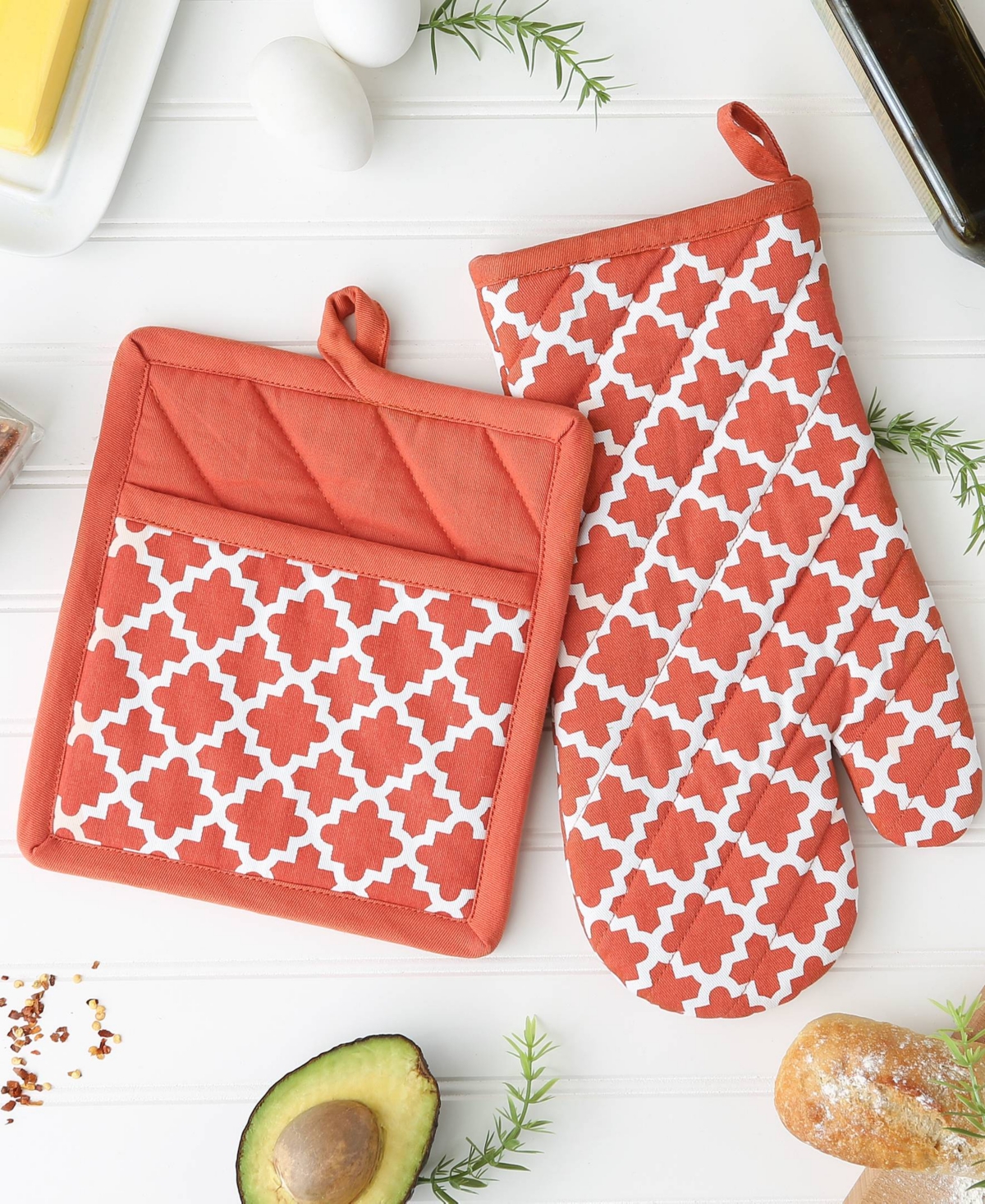Design Imports Lattice Basics Collection Kitchen Essentials, Oven Mitt Potholder Set, Spice, 2, Piece In Spice