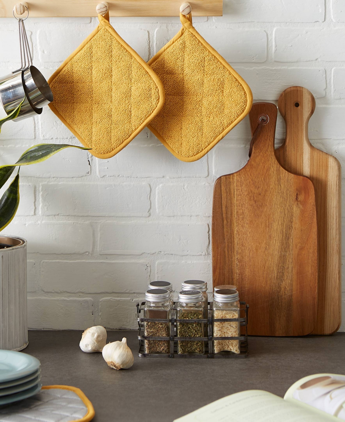 Design Imports Basic Kitchen Collection, Quilted Terry, Honey Gold, Potholder In Honey Gold