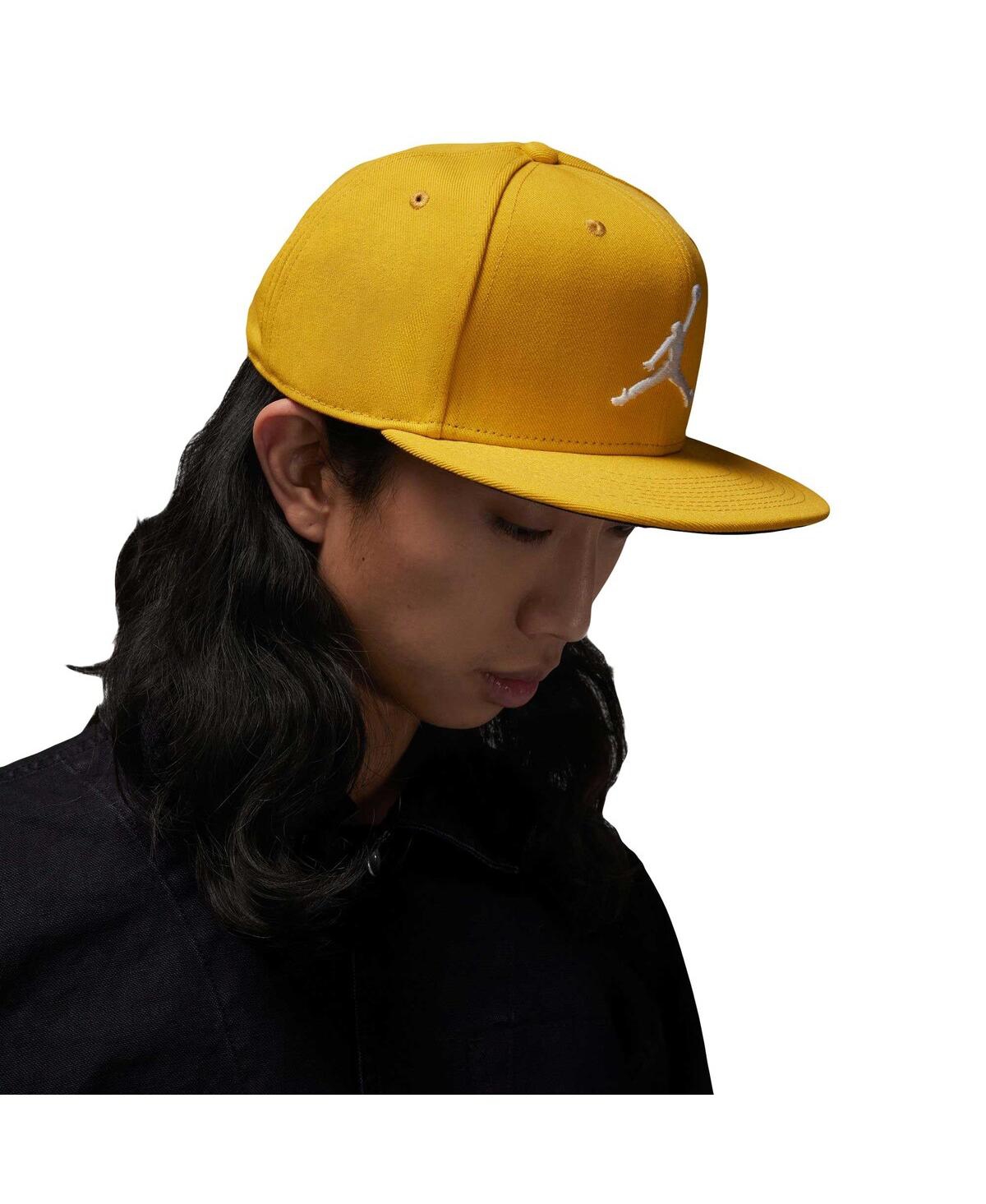 Men's Gold Pro Jumpman Snapback Hat - Gold