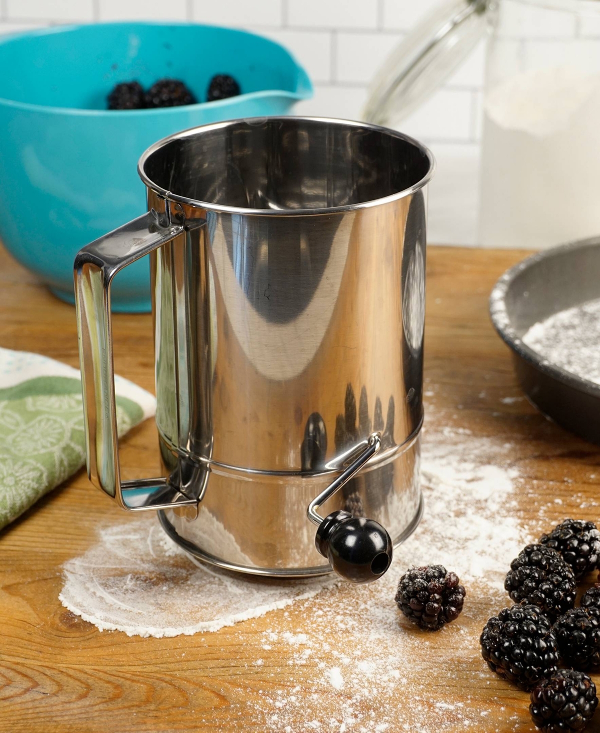 Rsvp International Endurance 3 Cup Crank Style Flour Sifter In Gray