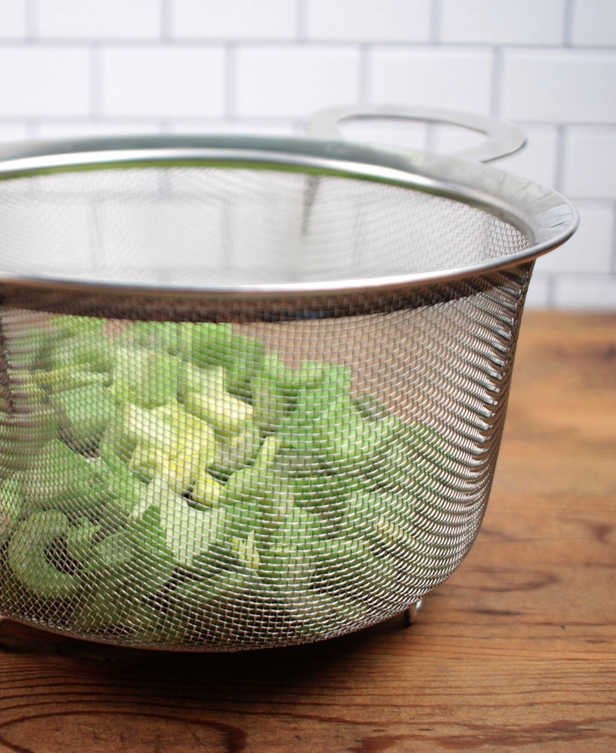 Rsvp International Endurance Stainless Steel 3 Quart Wide Rim Mesh Colander Basket