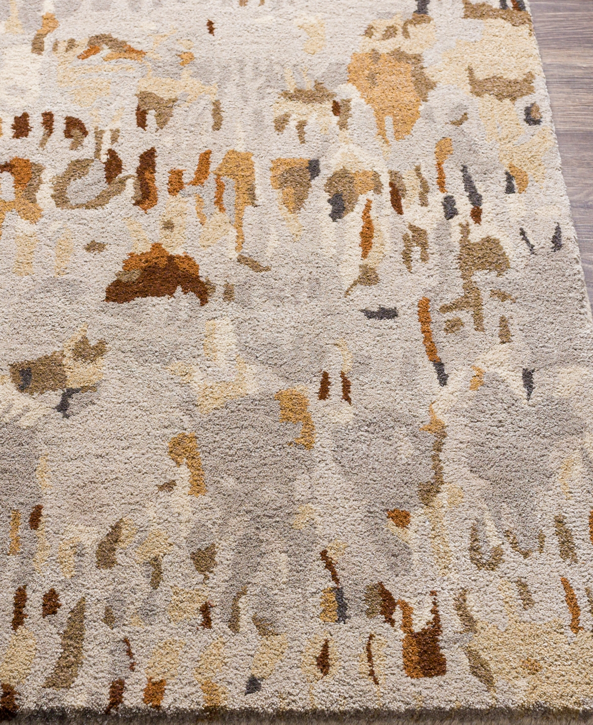 Surya Kavita 33061 2'x3' Area Rug