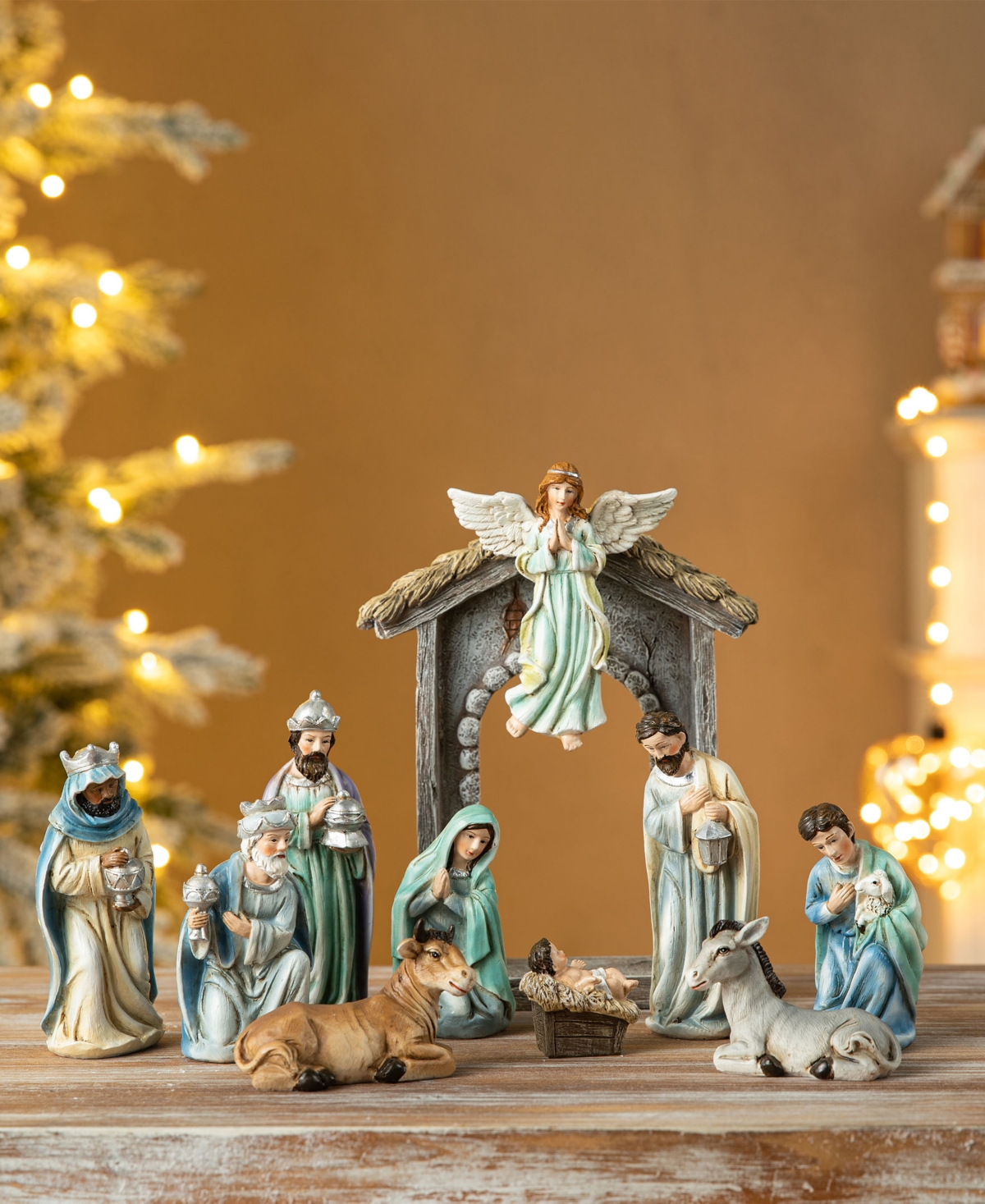 Glitzhome 11pcs Deluxe Blue Resin Nativity Figurine Set