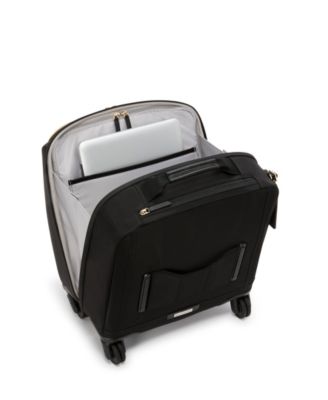 Voyageur Leger Compact Carry-On