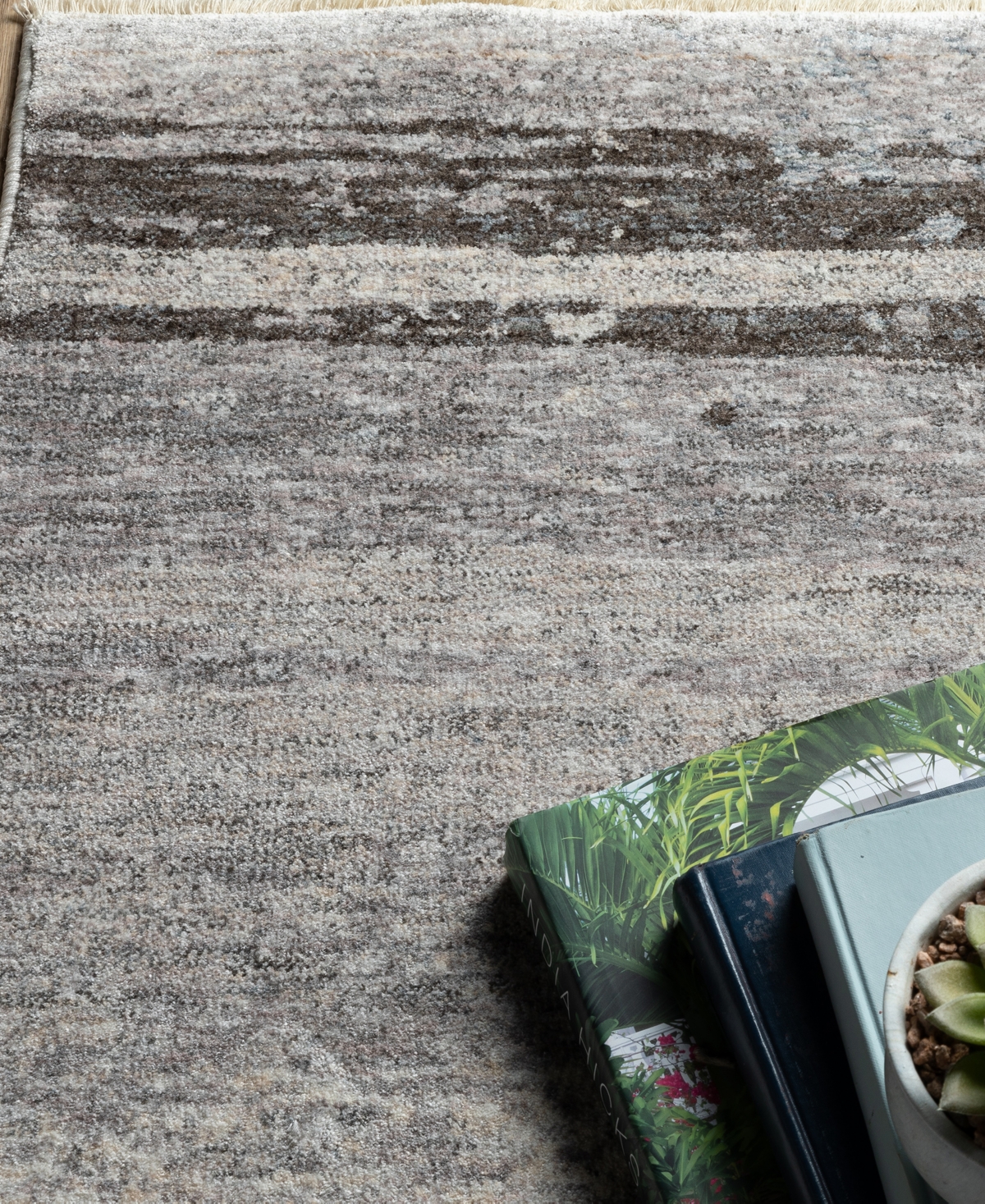 Oriental Weavers Hayden Hay07 2'3x7'6 Runner Area Rug In Charcoal