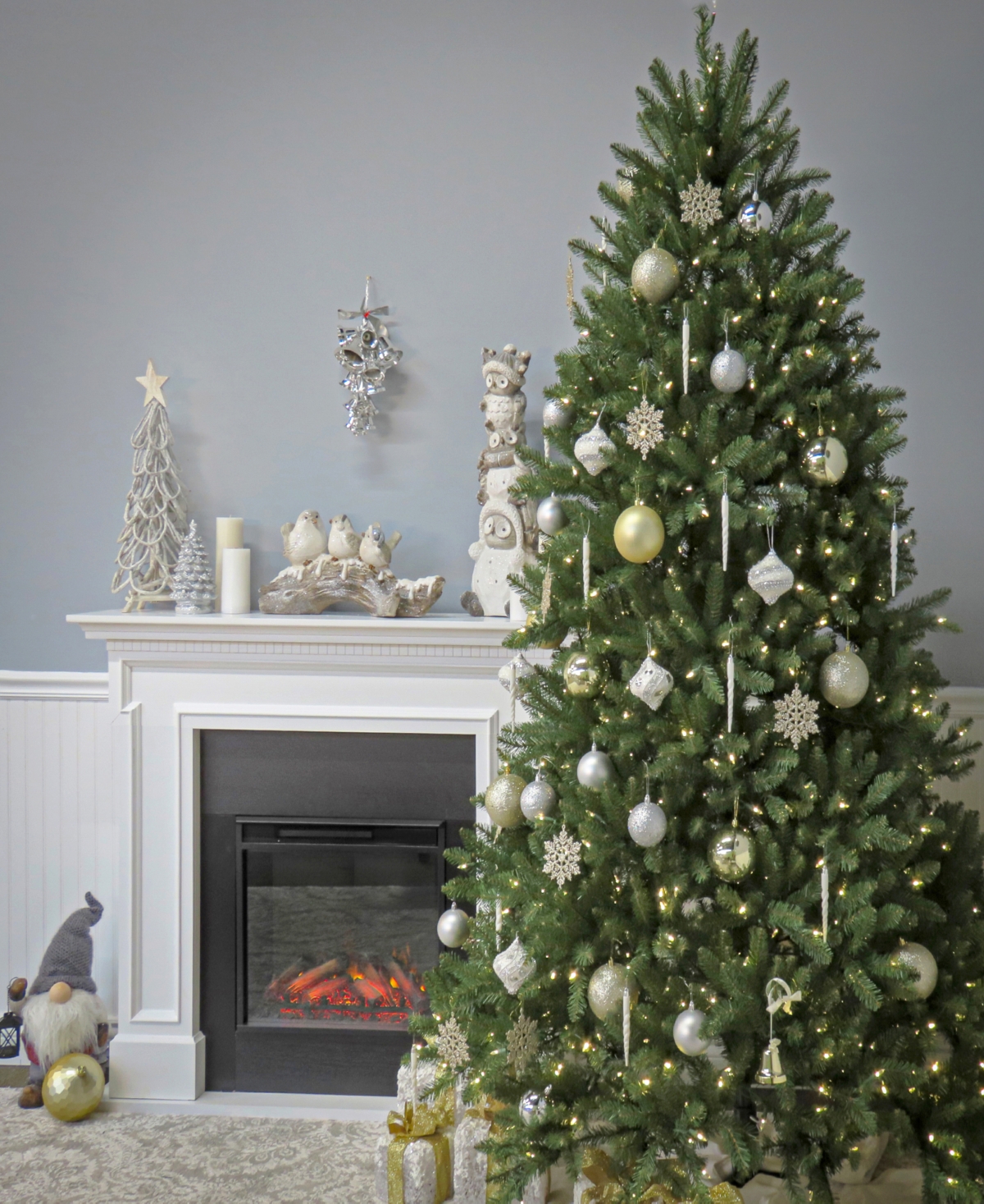 National Tree Company 7.5 Ft. Pre-lit Dunhill Fir Hinged Artificial Christmas Tree In Green