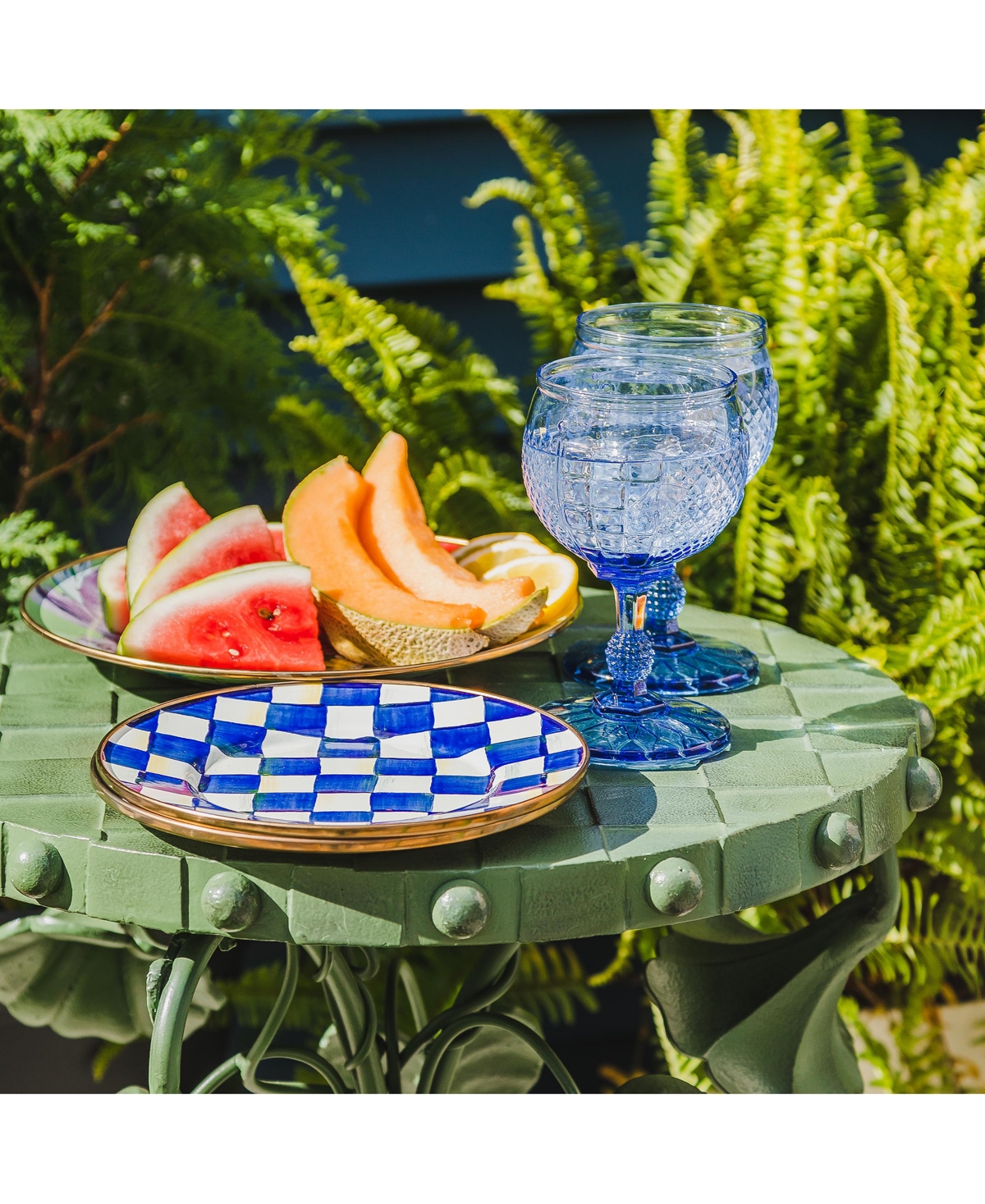 MACKENZIE-CHILDS ROYAL CHECK SALAD/DESSERT PLATE 