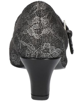 Women's Meryl Mary Jane Pumps