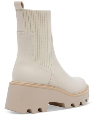 Women's Villa Chelsea Lug Sole Booties