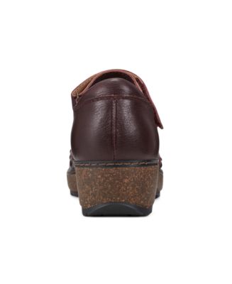 Women's Kalece Leather Stitched Mary Jane Flats