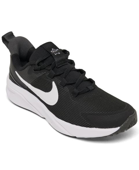 Кроссовки Nike Star Runner 4 Sneakers from Finish Line для мальчиков, цвет: Чёрный / Белый