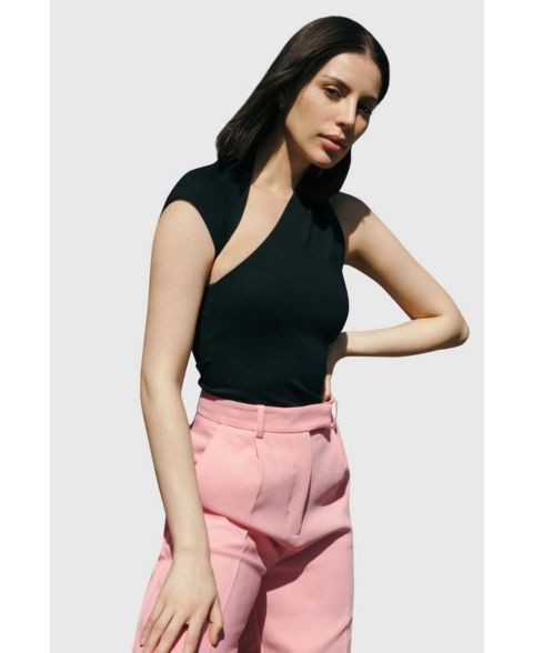 Женский топ Marcella Manhattan Sculpted One-Shoulder Sleeveless, цвет: Чёрный