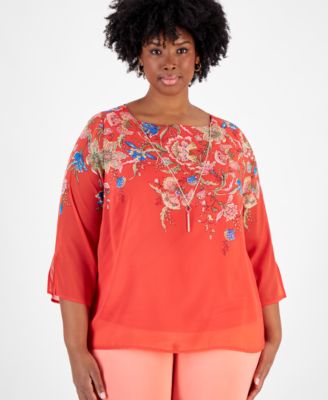 JM Collection - Plus Size Mariah Tassel-Necklace Floral-Print Top