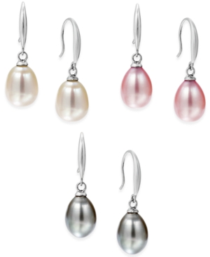 image of Cultured Freshwater Pearl Earring Set in Sterling Silver (7-1/2mm)