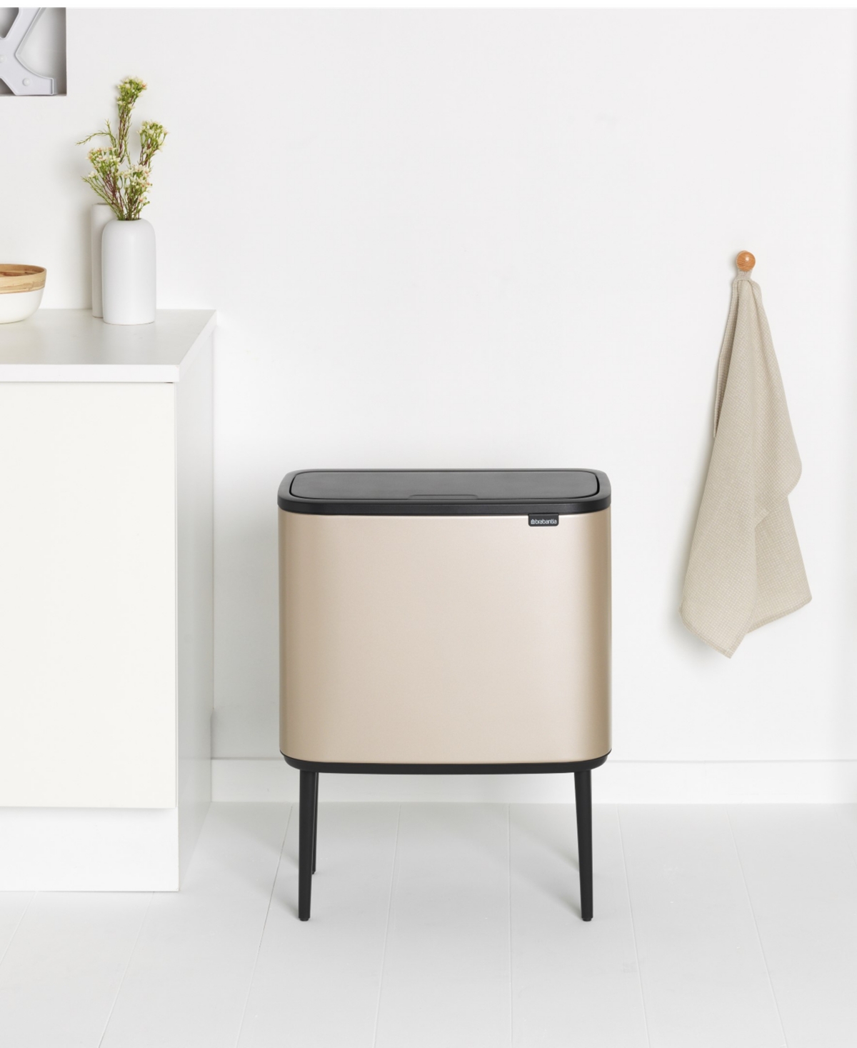 Brabantia Bo Touch Top Trash Can, 9.5 Gallon In Metallic Gold