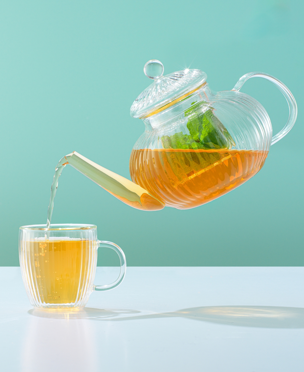 Joyjolt Fluted Tea Kettle In Clear