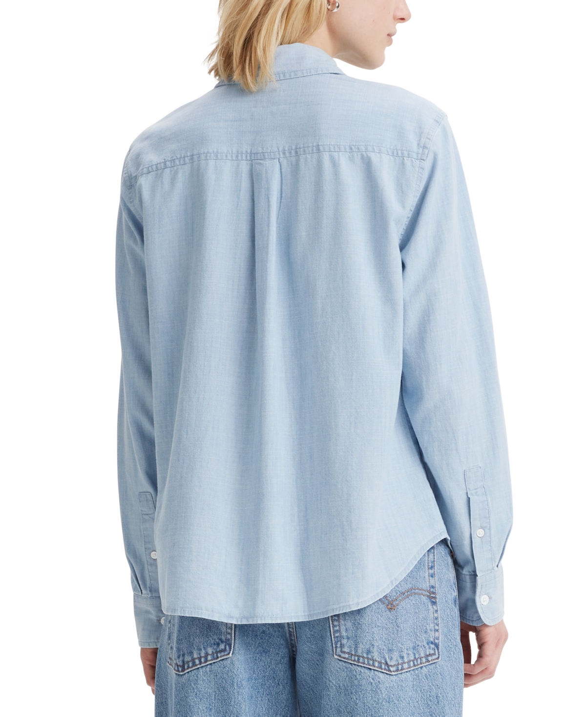 Levi's Women's Classic Fit Button-front Shirt