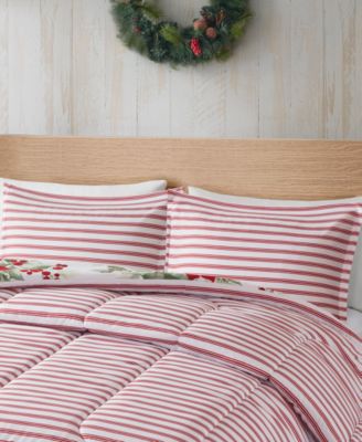 Poinsettias 3-Pc. Comforter Sets