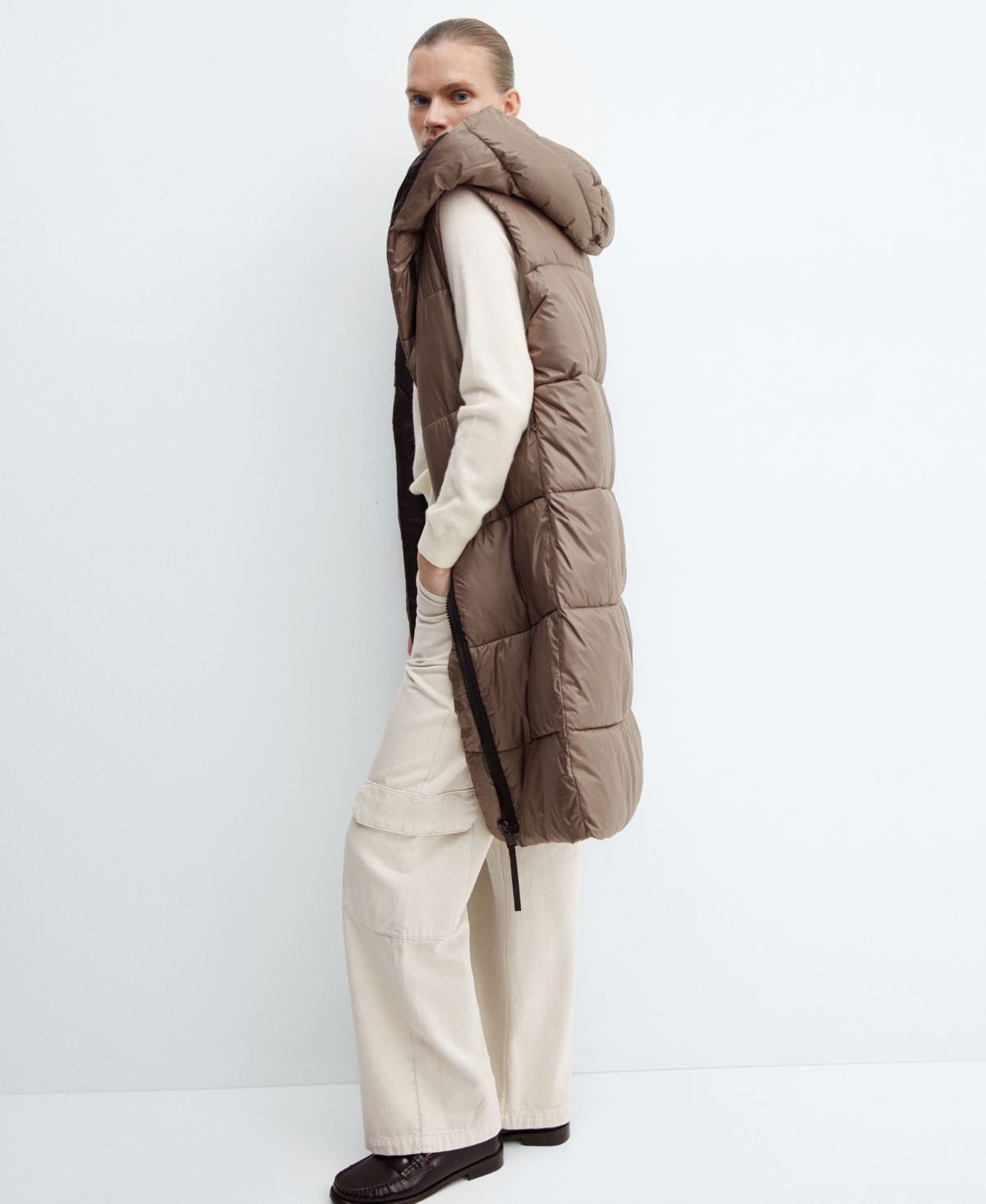 Mango Long Quilted Water Repellent Hooded Puffer Vest In Medium Brown