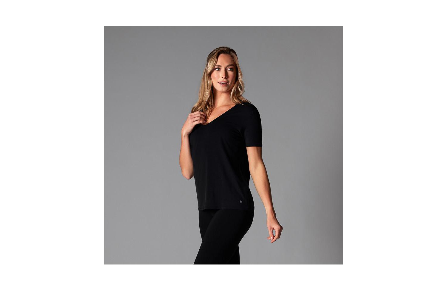 Women's Everyday V-Neck Tee