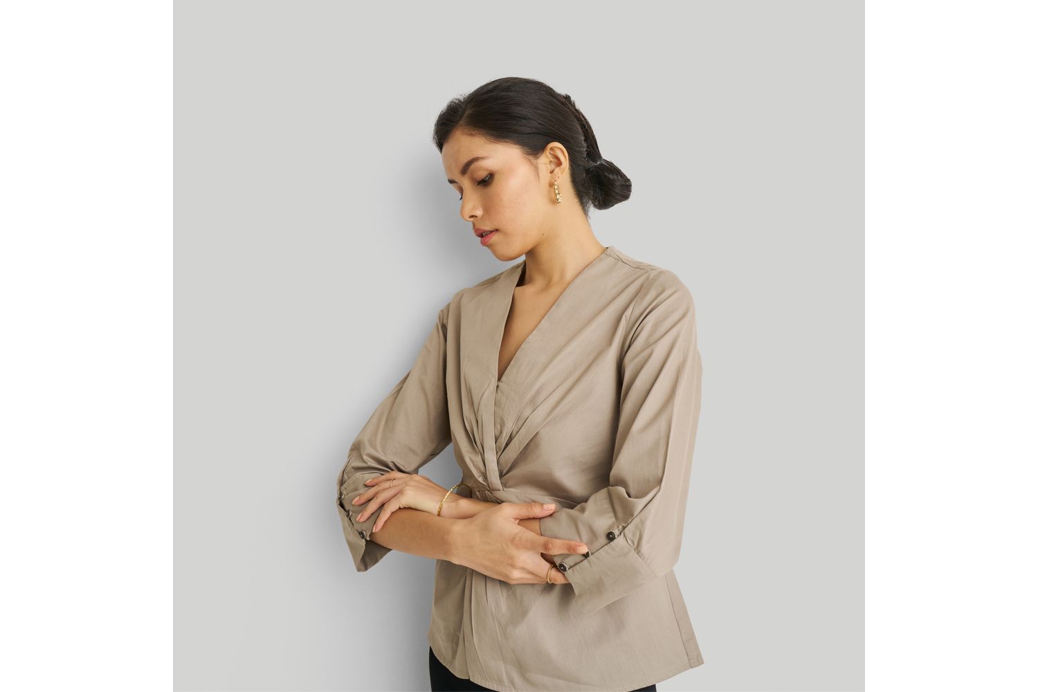 Women's Front Twist Top