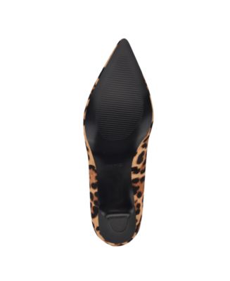 Women's Ariella Kitten Heel Pumps