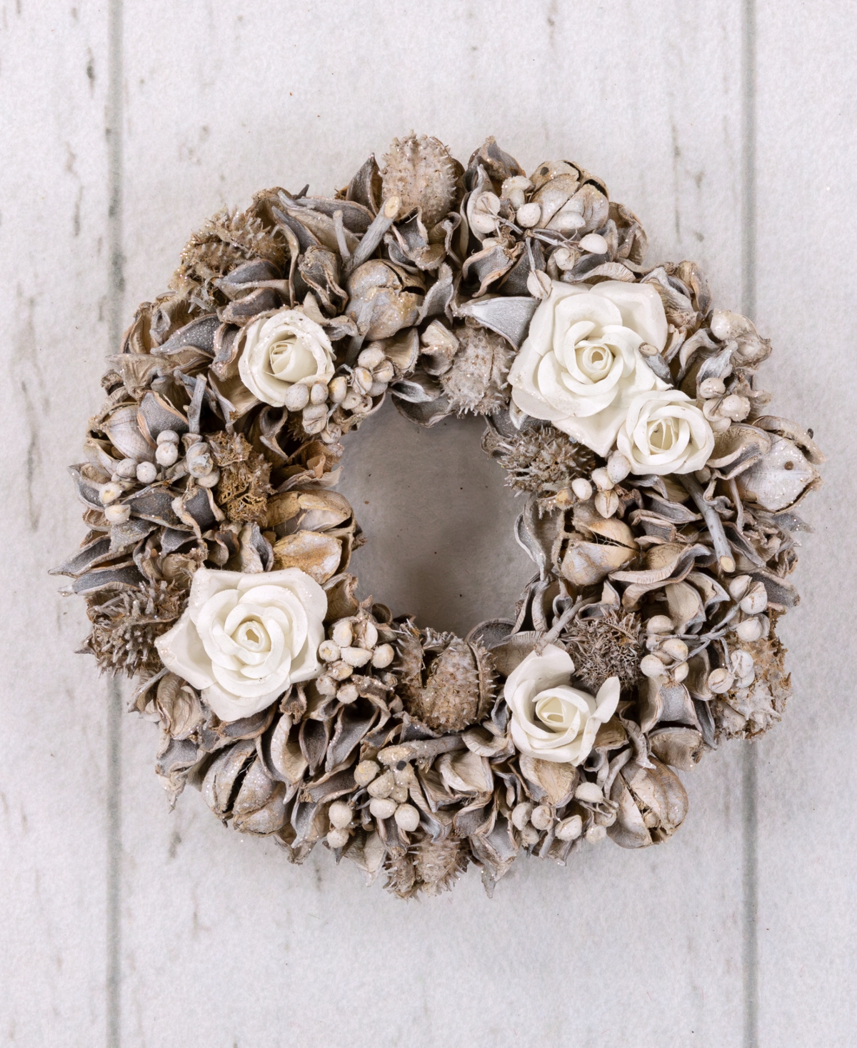 Northlight Glittered Winter Botanicals Artificial Wreath In White