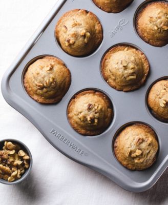 Bake with Mickey Mouse 12-Cup Muffin Pan