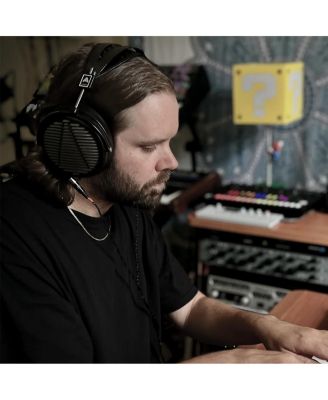 LCD-MX4 Open-Back Circumaural Headphones with Carrying Case (Black)