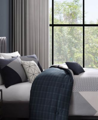 Geo Fusion 200-Thread Count Cotton Sateen 5-Pc. Reversible Comforter Set, King