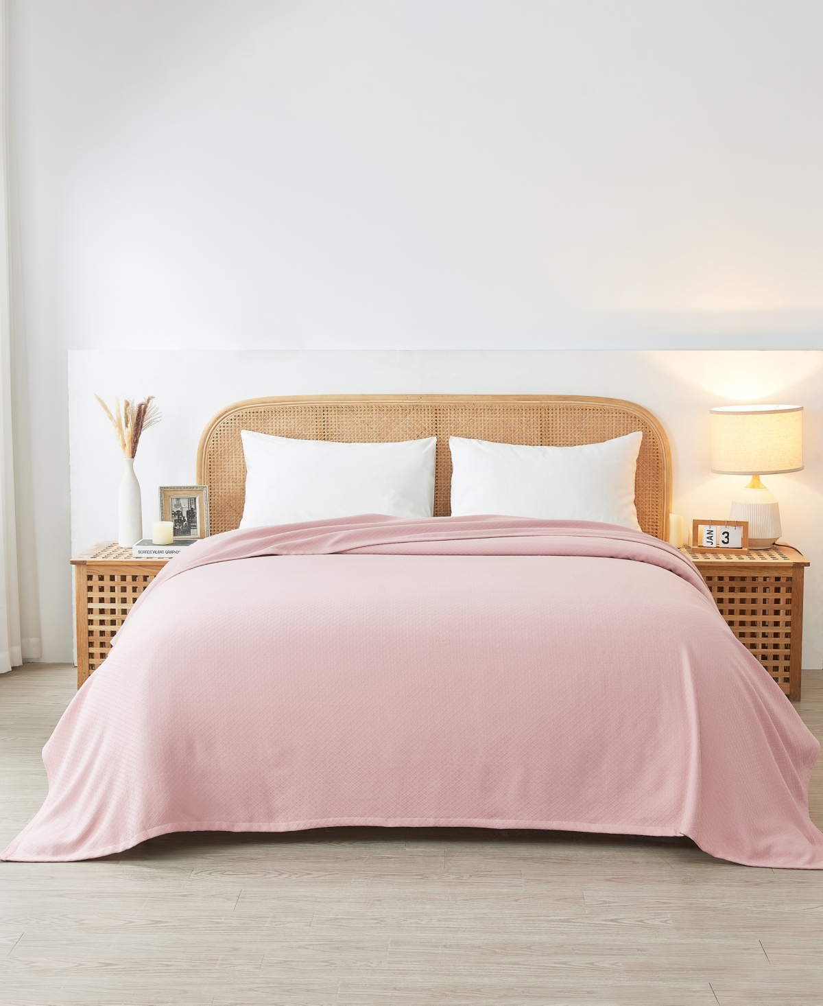 Melange Mélange Home Solid Diamond Egyptian Cotton Blanket In Tea Rose