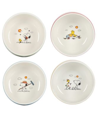 Snoopy 4 Pack Stackable 5.5" Decorate Stoneware Bowl Set